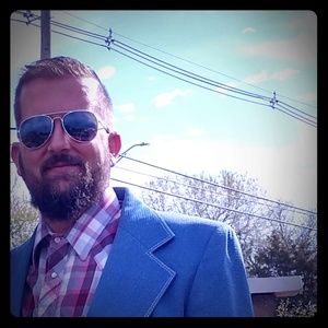 Meet your Posher, Josh